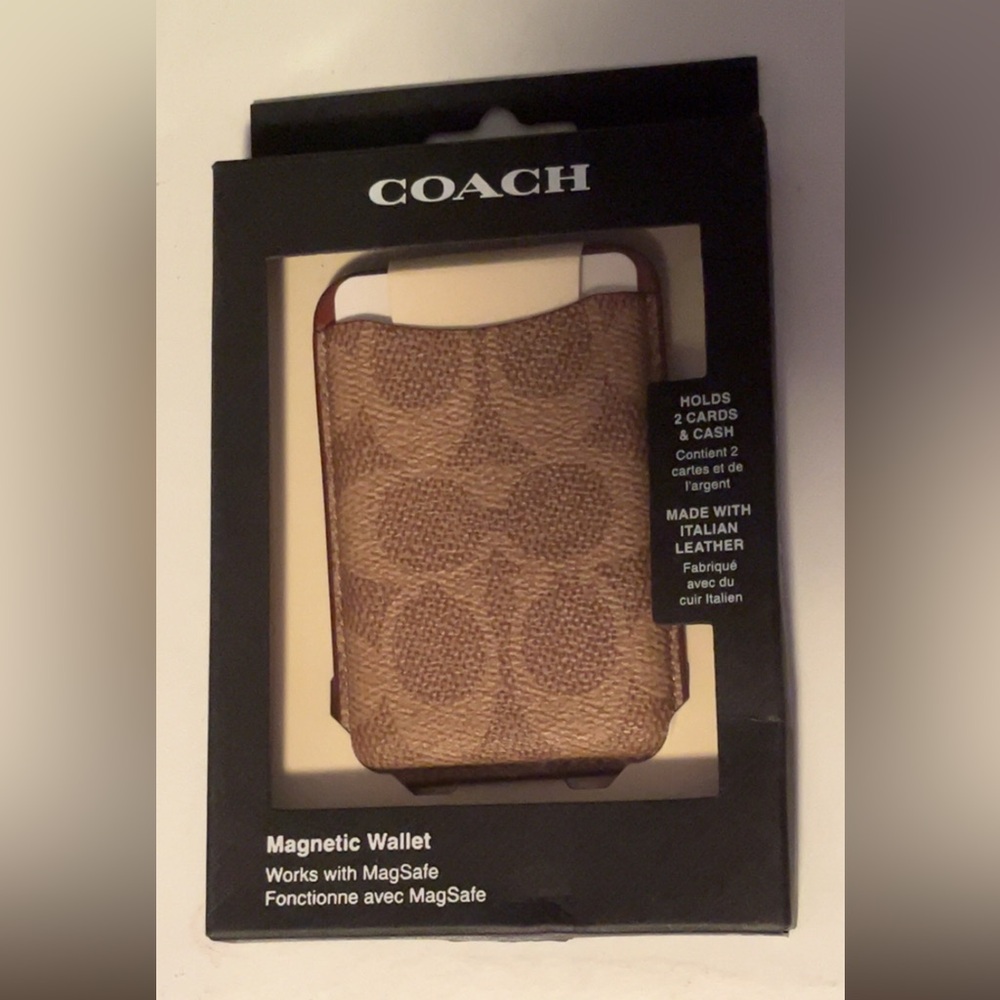 Coach Magsafe Phone Card Case